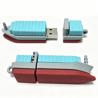 Clé USB créative en silicone en forme de navire de transport de conteneurs 3D