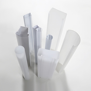 Fabricant professionnel de profilés en <span class=keywords><strong>PVC</strong></span> extrudé anti-UV et résistant à la chaleur pour l'éclairage encastré des bâtiments - Product Image 5