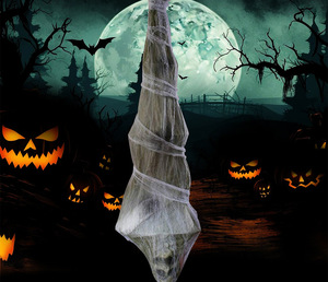 Décoration d'<span class=keywords><strong>Halloween</strong></span> : Momie suspendue tête en bas de 1,8 m - Effigie de terreur grandeur nature pour maison hantée, jardin et cour - Product Image 6
