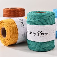 Penjualan terlaris Eropa LUSSO 3mm ultra-lembut dicelup emas ketahanan tinggi poliester benang rajutan datar untuk DIY tas rajut 60m