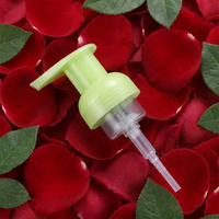 Pompe distributrice de savon en mousse anti-déversement en plastique 40/400 avec bouchons de bouteille pour savon liquide et lotion
