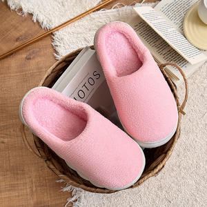 Cross-Border-Hausschuhe für Damen, speziell auf Lager, rutschfeste Partner-Hausschuhe, Haushalts-Weihnachtsmann-Hausschuhe - Product Image 5