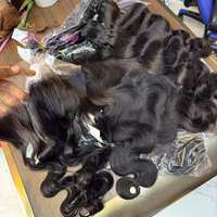 Extensions de cheveux naturels bruts Remy, ondulés, bouclés indiens, bouclés birmans, brésiliens, lisses, avec dentelle HD