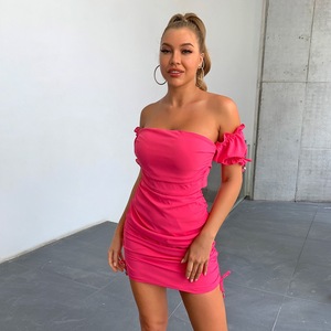 Vestido de noche largo satinado personalizado para fiestas de verano A-Line Empire cintura espalda descubierta diseño hueco patrón sólido tejido - Product Image 6