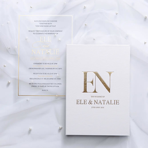 Invitaciones DE BODA texturizadas personalizadas, libro en folio de tapa dura, tarjetas de acrílico esmerilado con impresión de lámina dorada y bolsillo acanalado - Product Image 2