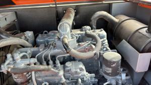 Excavatrice hydraulique compacte Hitachi ZX70 pour la construction urbaine, le terrassement, l'aménagement paysager et les travaux de terrassement légers - Product Image 2