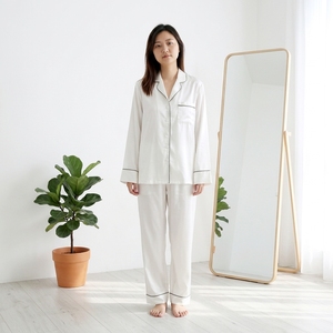 Pigiami in <span class=keywords><strong>Seta</strong></span> Rosa all'Ingrosso per Donne, Set <span class=keywords><strong>Pigiama</strong></span> in Raso con Logo Personalizzato, Lussuosa Vestaglia in <span class=keywords><strong>Seta</strong></span> <span class=keywords><strong>di</strong></span> Gelso 100%, Abbigliamento da Notte e Loungewear - Product Image 4