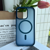Étui de téléphone portable magnétique translucide mat de qualité supérieure en TPU+PC antichoc pour 11 12 13 14 15 16 17 Pro Max 16e