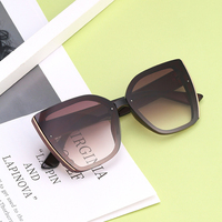 Lunettes de soleil œil de chat Gafas, style années 90, classiques, pour le voyage et la photographie de rue, avec lunettes de soleil de luxe de haute qualité pour femmes