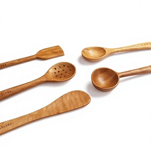 Juego de utensilios de cocina de madera de 5 piezas con cuchara ranurada, cucharón y espátula, juego de utensilios de cocina antiadherentes - Product Image 1