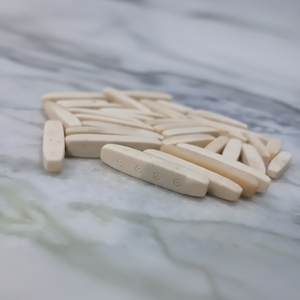 Dés en os naturel pour accessoires de jeux de société et cadeaux, jeux de société et aventures de table - Product Image 1