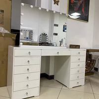 Coiffeuse moderne à miroir blanc à 13 tiroirs avec boîte à bijoux LED Commode à miroir en bois réglable pour chambre à coucher à usage domestique