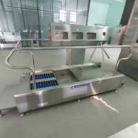 Estación de Higiene para Cuartos Limpios de Grado Farmacéutico con Desinfección de Manos en 3 Pasos y Puerta Giratoria