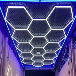Lumière de travail LED pour <span class=keywords><strong>garage</strong></span> ETOP 15 IP65 AC haute performance à grille hexagonale avec bordure colorée - Product Image 6