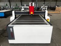 Routeur CNC de gravure sur MDF 1300x2500, machine de découpe pour le travail du bois avec broche à refroidissement par eau