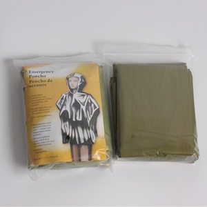 Emergency <b>Poncho</b> Reflective Film 50x80cm Outdoor Camping Rainwear Single Person Universal Use - Product Image 3