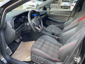 Volkswagen <span class=keywords><strong>Golf</strong></span> 2021 Facelift 380TSI DSG <span class=keywords><strong>GTI</strong></span> d'occasion en gros à prix réduit – Stock concessionnaire, Hatchback pour l'exportation, Voitures d'occasion - Product Image 4