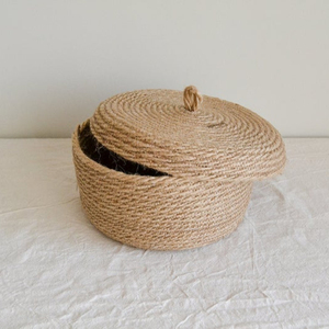 Panier de rangement tendance en jute - Product Image 1
