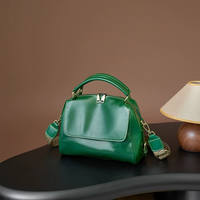 Tas Tangan Wanita Kulit Asli Gaya Vintage Tas Boston Retro Tas Selempang Bahu Kulit Sapi Lapisan Atas Mewah Kapasitas Besar