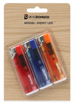 DQX91 Briquet électronique LED en plastique de haute qualité, à gaz butane, coupe-vent, vente en gros d'usine, très populaire en Europe, allumage électrique facile