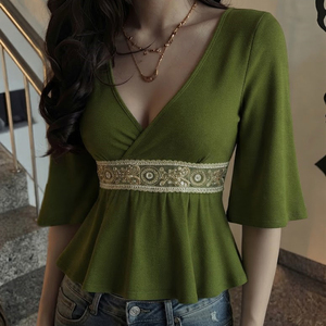 Women's <b>Y2K</b> Vintage Lace Patchwork Floral T-<b>Shirt</b> Cross V-Neck Loose A-Line Flared Sleeve Sexy Casual Blouse All Seasons - Product Image 3