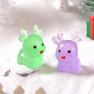 Figurines de rennes phosphorescentes colorées pour jardin féerique, décorations de Noël, loisirs créatifs et cadeaux de fête - Product Image 4
