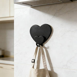 Ganchos de pared creativos con doble corazón, grises, negros, rosas, removibles, decorativos, para cocina, baño, dormitorio, almacenamiento. - Product Image 5