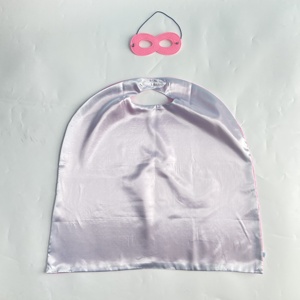 Плащ-накидка с логотипом на заказ для Хэллоуина, 2 слоя, 70*70 см, с логотипом OEM, для детей и взрослых, супергеройские накидки - Product Image 3