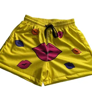 Yellow Lips Design Double Layer Regular Pocket Basketball Shorts Basketball Uniform
