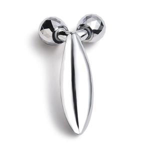 Rouleau de massage facial magnétique Y-Shape 3D en argent, fin, raffermissant et étanche, pour vente en gros - Product Image 1