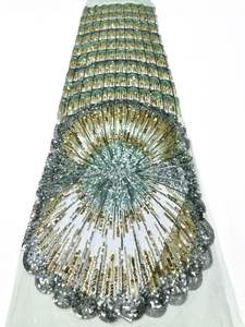 <span class=keywords><strong>Tissu</strong></span> brodé de fleurs en relief 3D avec perles AO.YI. pour robes de mariée et robes de soirée - Robes de mariée et tenues de soirée - Product Image 2