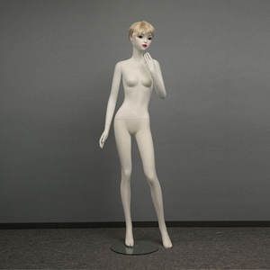 Mannequins personnalisés pour femmes, complet sur mesure avec cheveux blonds, pied pour adultes - Product Image 5