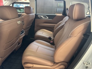<span class=keywords><strong>Voiture</strong></span> d'occasion 2025 Wuling Xingguang L SUV Argenté Conduite à Gauche Qualité Professionnelle <span class=keywords><strong>Achat</strong></span> en Gros Expédition - Product Image 5