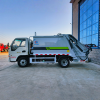 Camion compacteur de déchets JAC 4x2 140 CV 5,8 m³ avec chargement arrière pour la collecte des déchets sanitaires à vendre