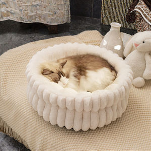 Dickes warmes Katzen bett Nest Soft <span class=keywords><strong>Dog</strong></span> <span class=keywords><strong>Kennel</strong></span> Plüsch Schlaf kissen Anti-Rutsch-Winter polster für kleine mittelgroße Katzen Bequeme Katzen - Product Image 1