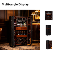 Vintage Schwarzer Leder-Weinschrank mit Rädern Retro Mobiler Barschrank Whisky-Aufbewahrung Vitrine für Heim-Bar-Möbel