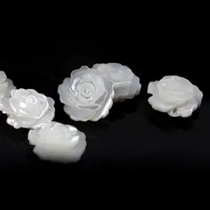 不同尺寸白色贝壳珠玫瑰形天然1499876