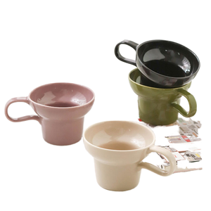 Taza de Cerámica Creativa y Sencilla para Desayuno, Taza de Café Aislada, Reutilizable, Apta para Lavavajillas, para Parejas, para la Tarde, para Negocios - Product Image 1