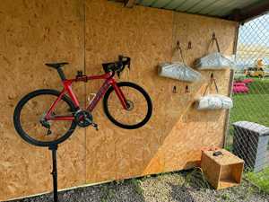 <span class=keywords><strong>Panneau</strong></span> <span class=keywords><strong>OSB</strong></span> durable pour la construction extérieure, <span class=keywords><strong>panneau</strong></span> structurel résistant à l'humidité pour la toiture, le bardage mural et le revêtement de sol - Product Image 3