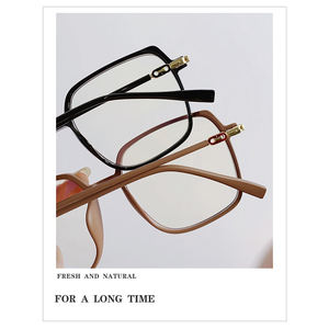 ホットファッションシンプルデザイン卸売新ファッションスクエアフレーム男女兼用トレンド個性派ブルーライトカット近視メガネ - Product Image 4