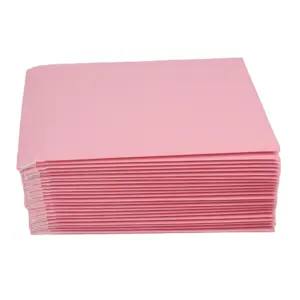 अनुकूलित गुलाबी पाली बुलबुला मेलर गद्देदार लिफाफा शिपिंग लिफाफा के साथ मजबूत चिपकने वाला