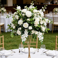 Boules de fleurs artificielles de luxe en soie blanches et vertes, personnalisées en usine, de haute qualité, pour centres de table de mariage