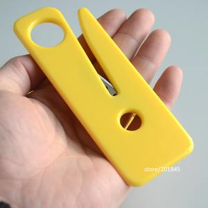 Coupe-<span class=keywords><strong>ceinture</strong></span> de sécurité personnalisé avec logo, couteau de sécurité jaune, kit de sauvetage automobile, outils de survie d'urgence pour les premiers secours - Product Image 6
