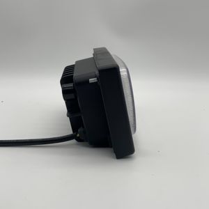 Faro LED <span class=keywords><strong>LADA</strong></span> <span class=keywords><strong>NIVA</strong></span> 7 lente luz antiniebla coche Led luz antiniebla conducción impermeable lámpara antiniebla Universal Led camión faros auxiliares - Product Image 4