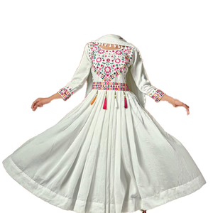 ชุดอนาลกาลีสำหรับงานปาร์ตี้ชุดอินเดียและปากีสถานปักลายเรียงตามลำดับ - Product Image 1