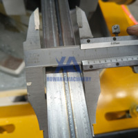 Machine de fabrication de tubes carrés en acier galvanisé GI SS ERW Machine de fabrication d'embouts de tubes Machine de fabrication de tubes carrés en métal et en fer