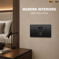 Prise murale industrielle standard britannique 16A noire avec interrupteur marche/arrêt, 4 prises, port de charge USB Type-C, IP20, prise électrique