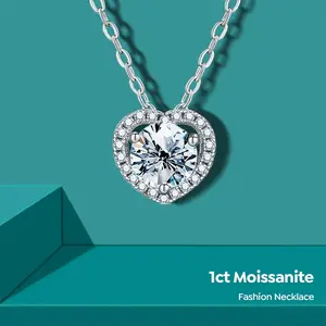 Venta al por mayor GRA VVS forma de corazón Halo diamante Moissanite colgante collar 925 plata esterlina 18K chapado en oro mujeres joyería de la boda