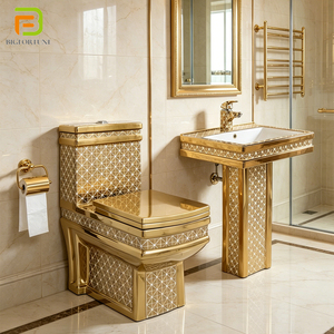 Ensemble <span class=keywords><strong>de</strong></span> sanitaires <span class=keywords><strong>de</strong></span> luxe moderne plaqué or, lavabo sur pied, WC, cuvette <span class=keywords><strong>de</strong></span> <span class=keywords><strong>toilette</strong></span>, ensemble <span class=keywords><strong>de</strong></span> toilettes en céramique dorée monobloc - Product Image 1