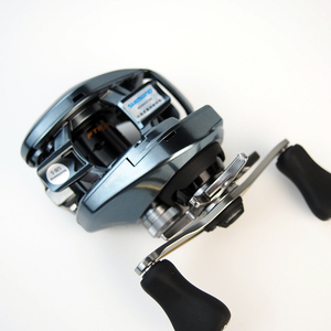 ALDEBARAN BFS Micro Baitcasting <span class=keywords><strong>Moulinet</strong></span> à Mouche Long Casting <span class=keywords><strong>Leurre</strong></span> <span class=keywords><strong>Moulinet</strong></span> de Pêche avec Construction Métallique et Type de Faux Appâts - Product Image 5